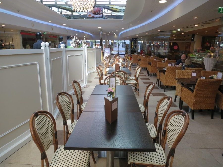 Lange Tafel für größere Runden