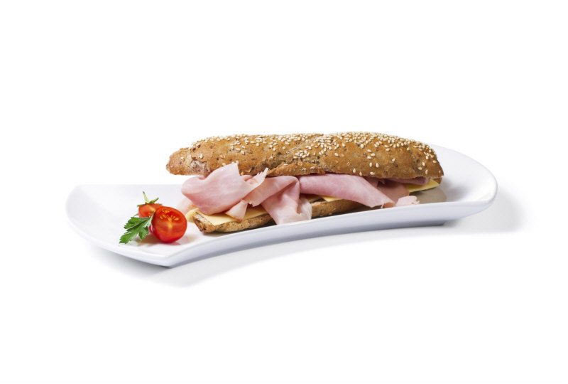 Frühstück „Ruck-Zuck-Frühstück“: 1 Handsemmel oder 1 Salzstangerl belegt mit Käse, Beinschinken oder Salami. Aufpreis für Kornspitz oder Spezialgebäck